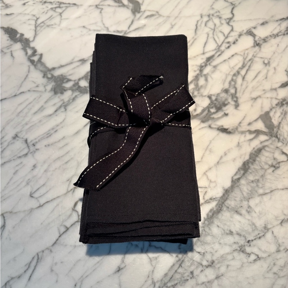 6 outdoor/indoor napkins